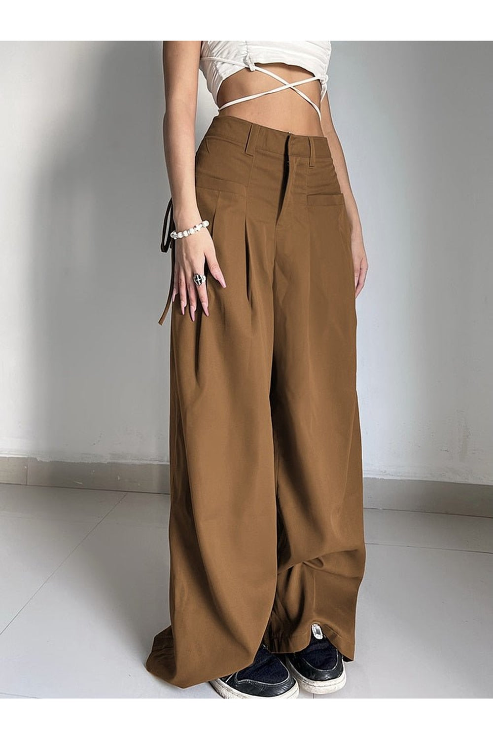 Geniş kesimli ve rahat Aesthetic Bol Oversize Pantolon.