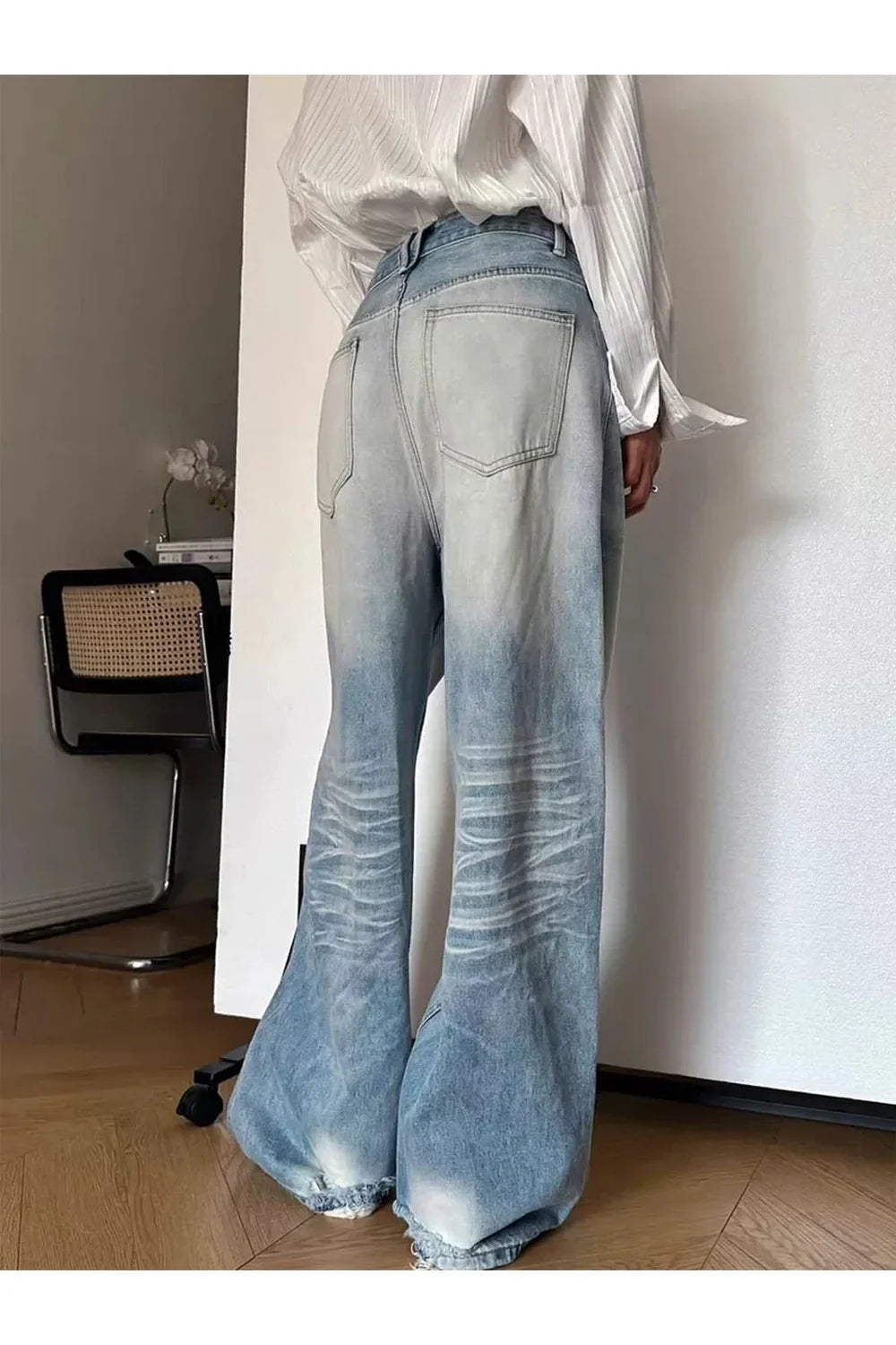 Yıpranmış Light-Wash Wide-Leg Jean