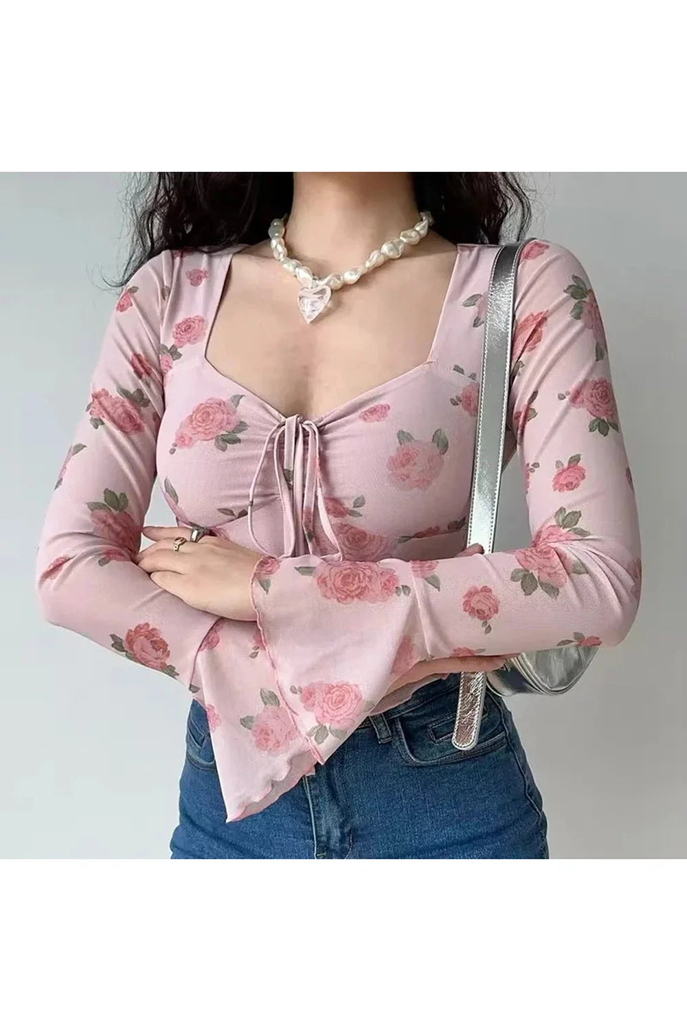 çiçekli Bell Sleeve Crop üst