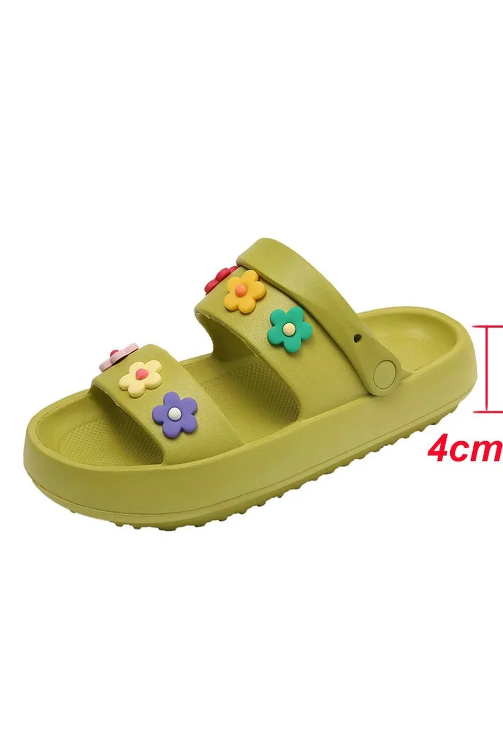 çiçek desenli tabanıyla şık platform sandaletler.