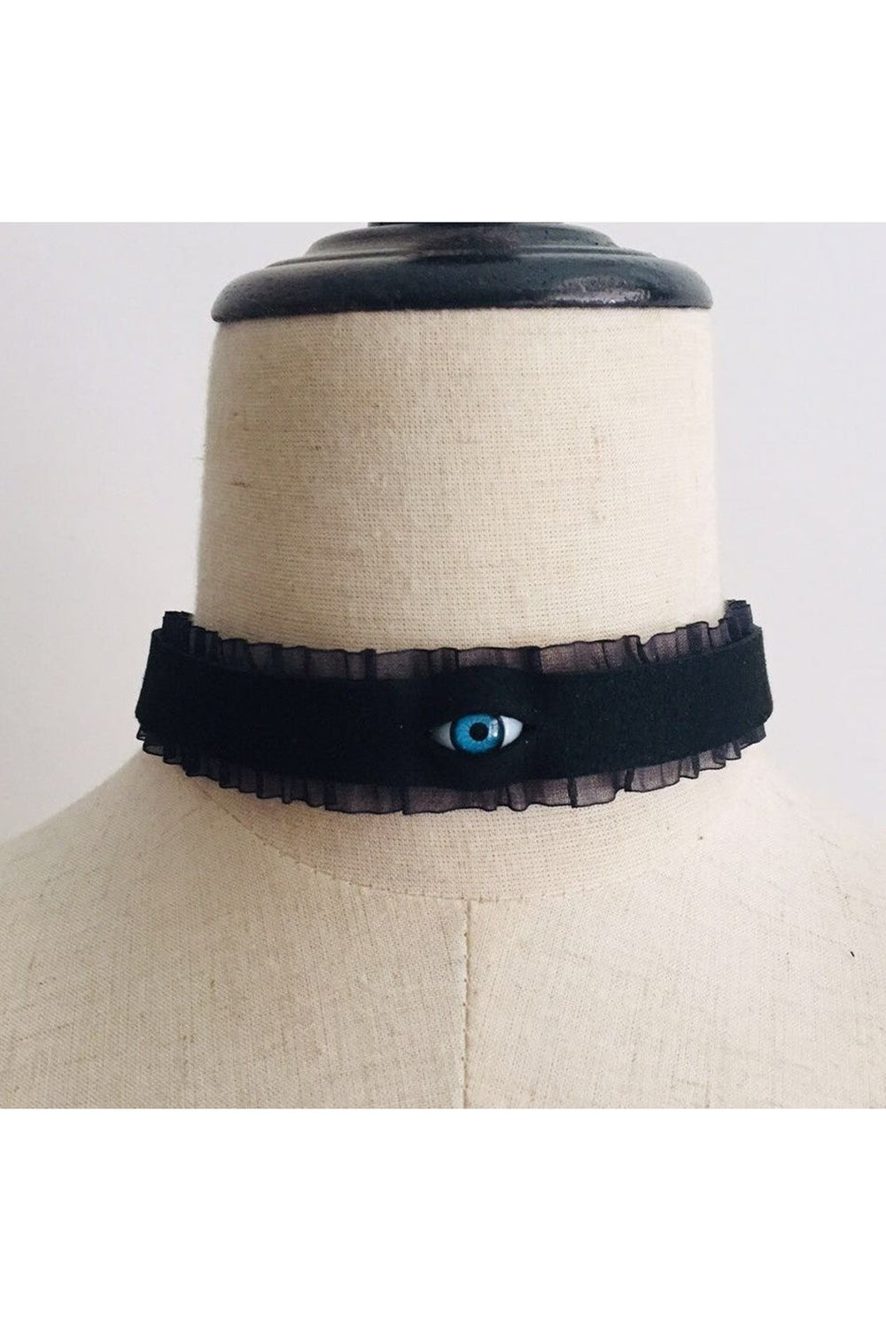 Gotik Göz Dantel Choker