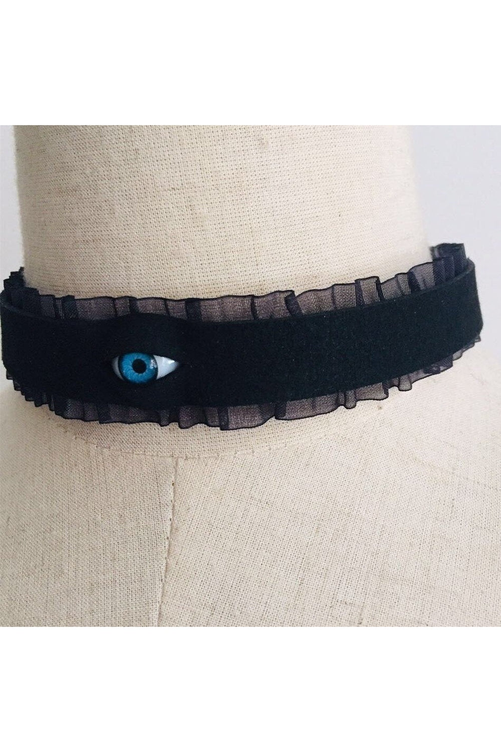 Gotik Göz Dantel Choker