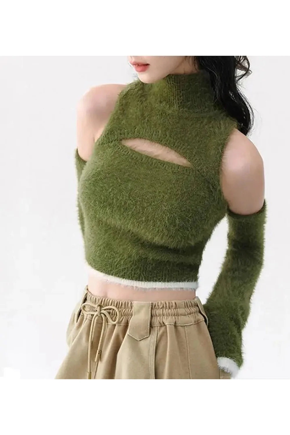 Mossy Kesik Fuzzy Crop Top