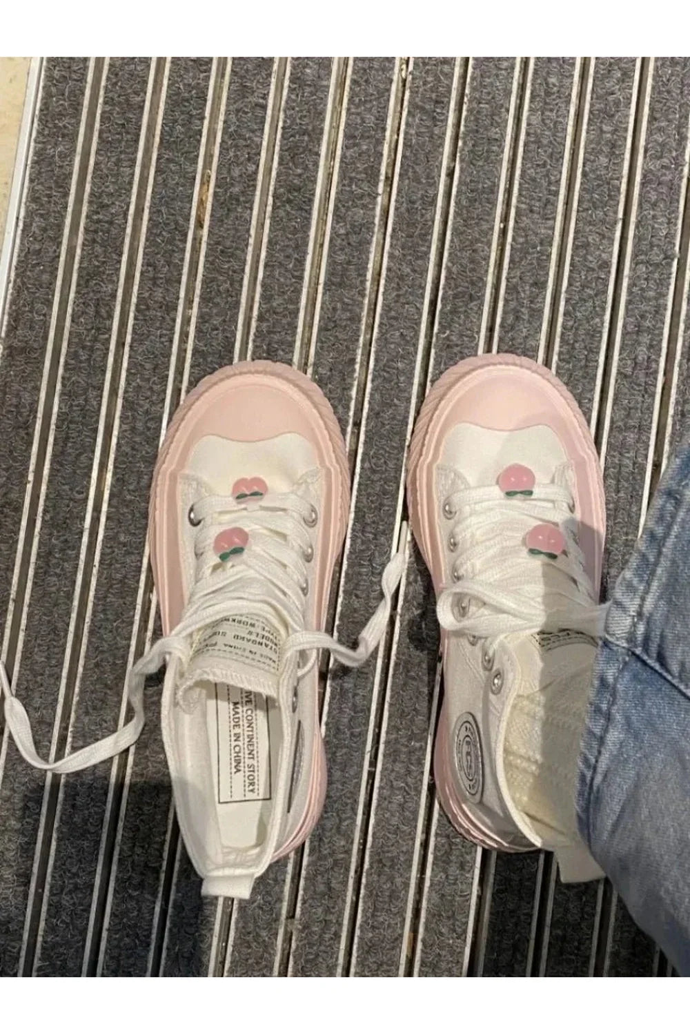 Pastel şeftali Sneakerlar