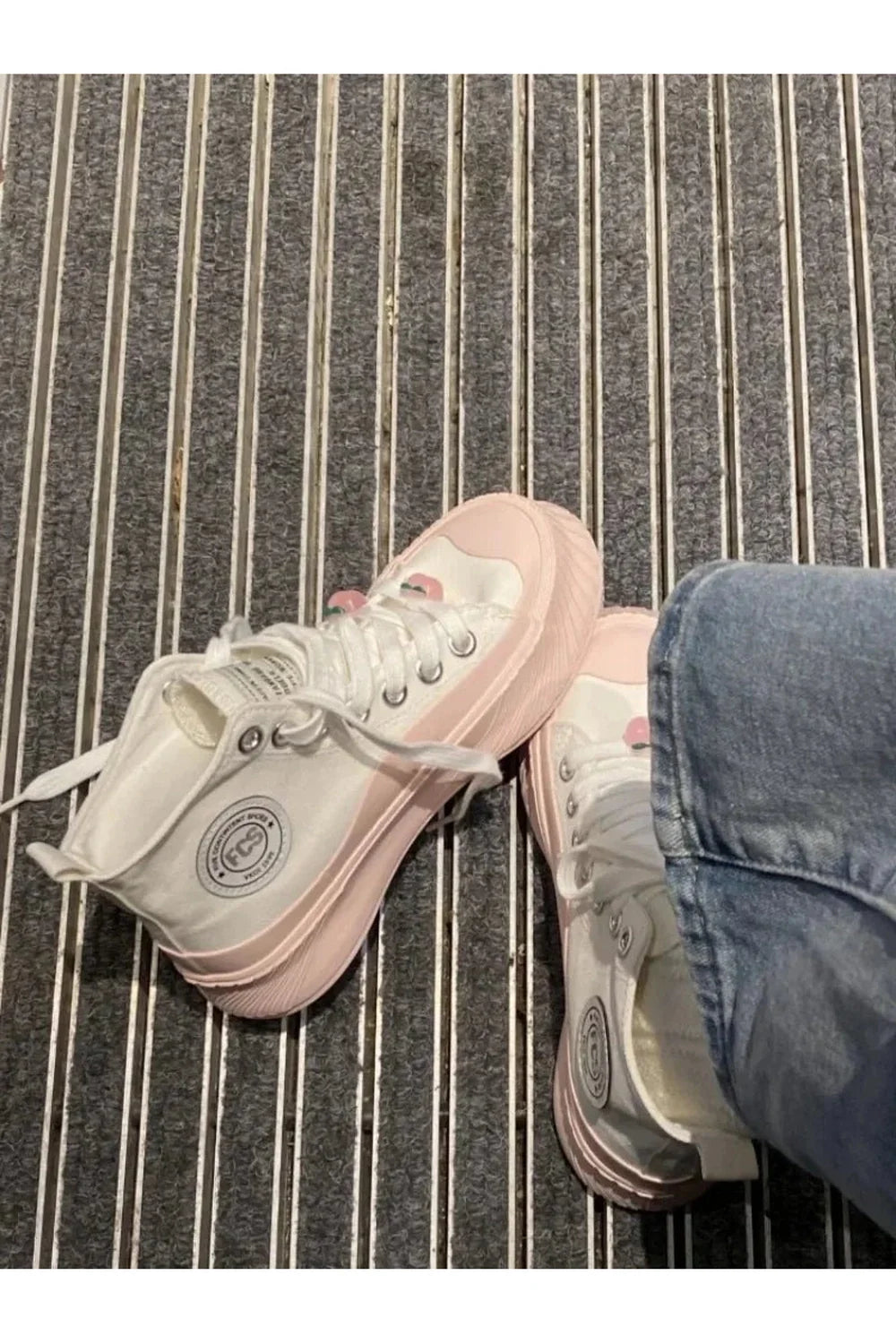 Pastel şeftali Sneakerlar