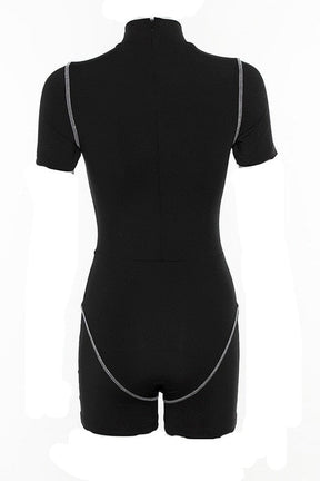 Preppy Dar Fitness Spor Tulum, antrenman için şık seçim.