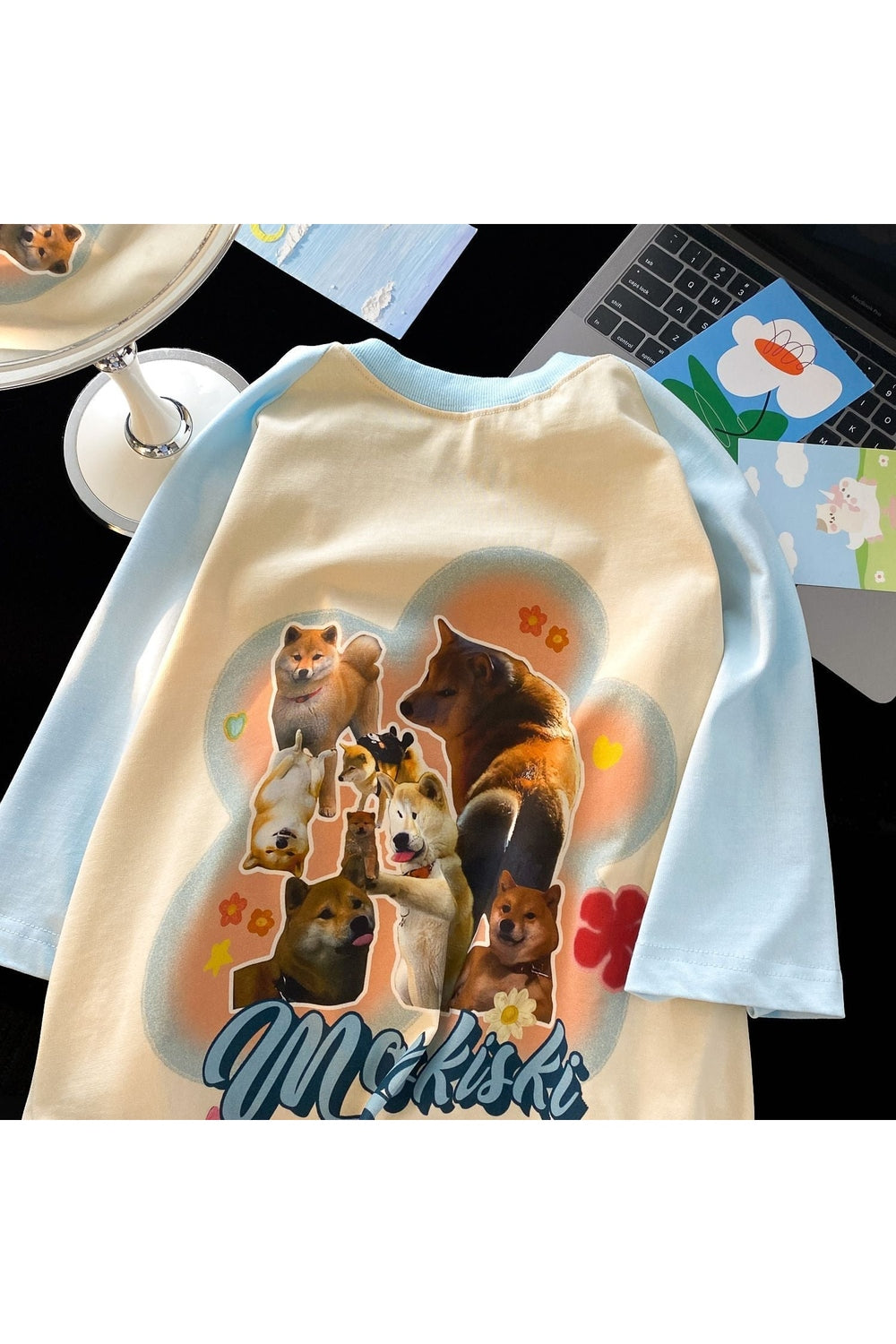 Retro Köpek Raglan Kol Tişörtü