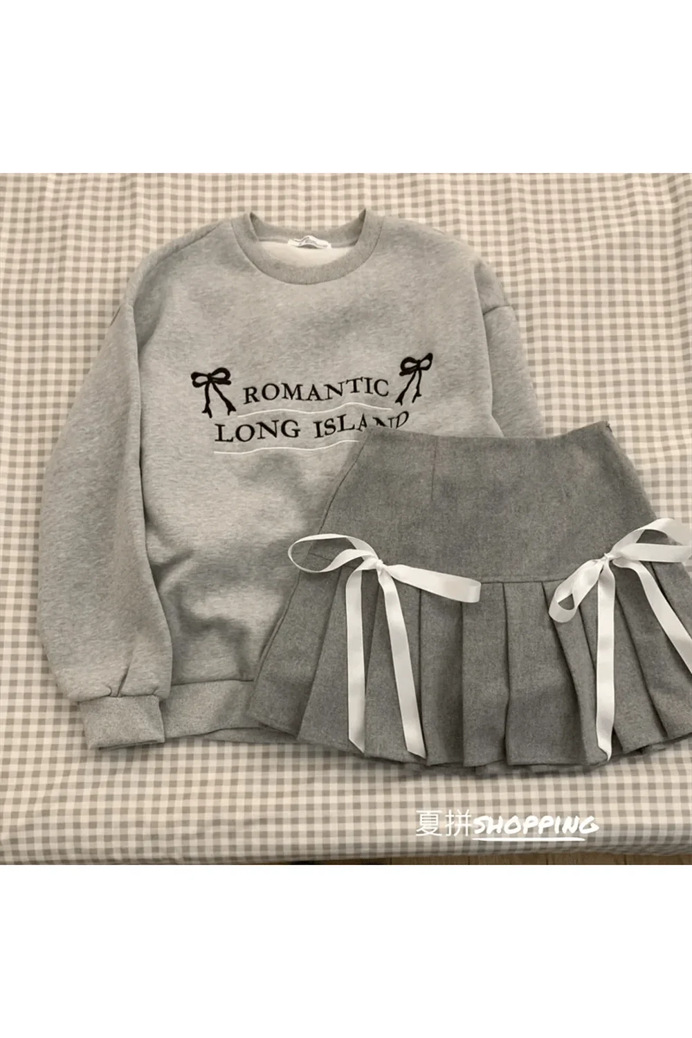 Romantik Kurdele Sweatshirt ve Etek Seti