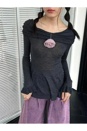Romantik havasıyla göz kamaştıran fırfırlı üst tasarımı.
