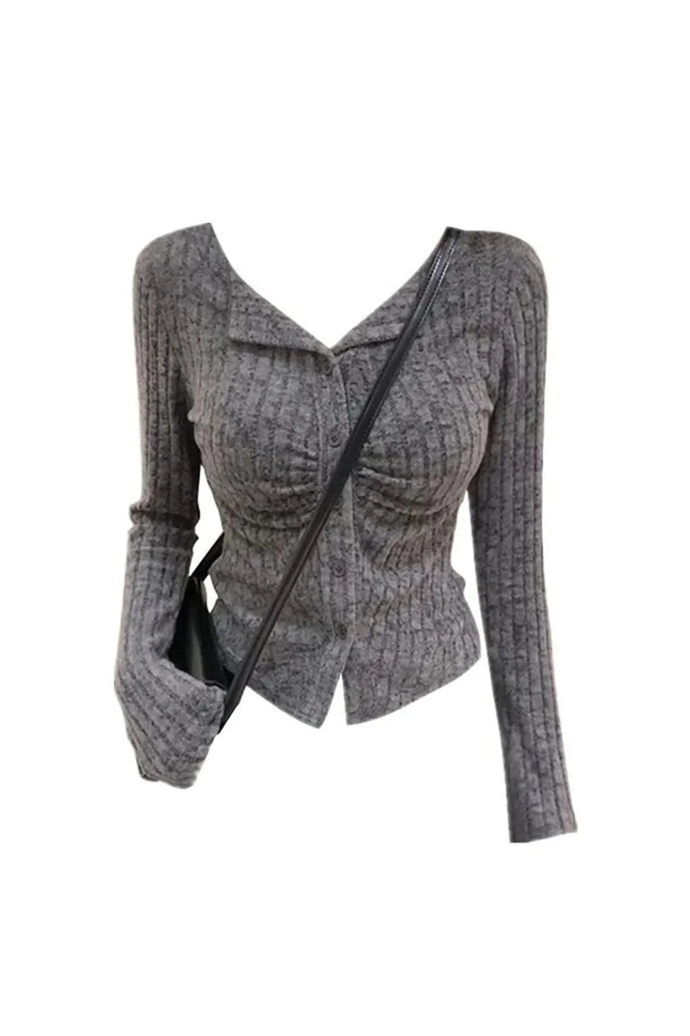 Bütünsel bir stil için büzgülü detaylı düğmeli hırka.