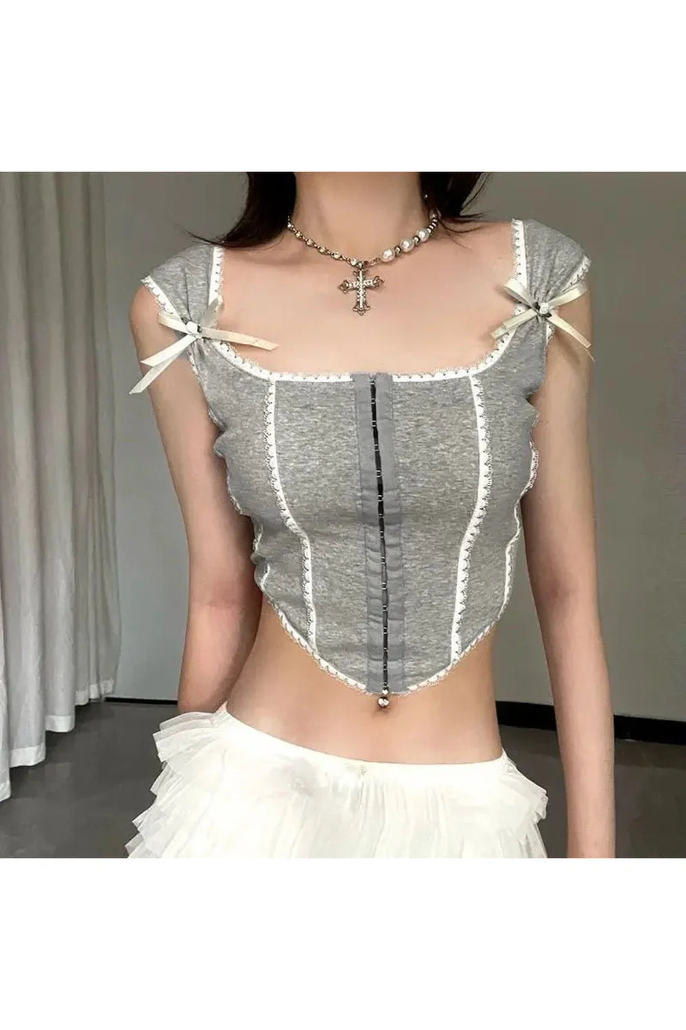 Tatlı Fiyonklu Korsaj Crop Top