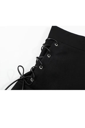 Gothic tarzıyla dikkat çeken Vintage Pileli Etek modeli.